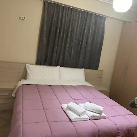 شقة Apartament- 15 Kateshi ساراندا
